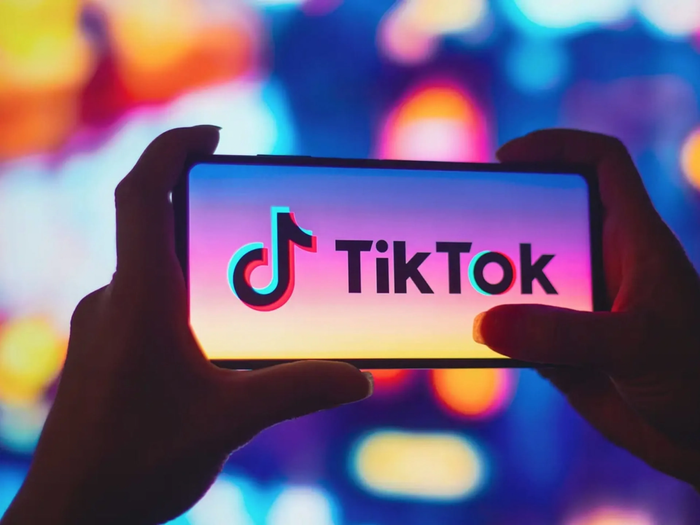 Loạt nghệ sĩ hàng đầu thế giới sẽ bị rút nhạc khỏi TikTok Ảnh 1