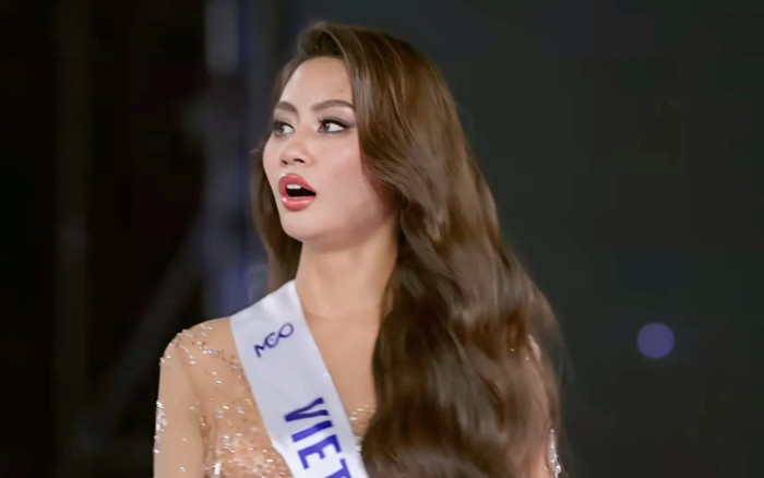 Bùi Xuân Hạnh rớt Top 2 Miss Cosmo ngay trên sân nhà Ảnh 2