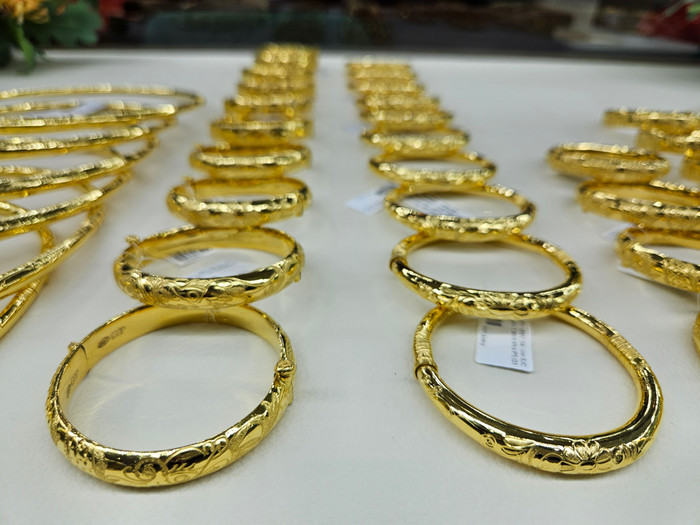 Vàng nhẫn vẫn ở mức cao ổn định.