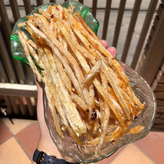 Đặc sản cá thiều tẩm vị thơm ngon.