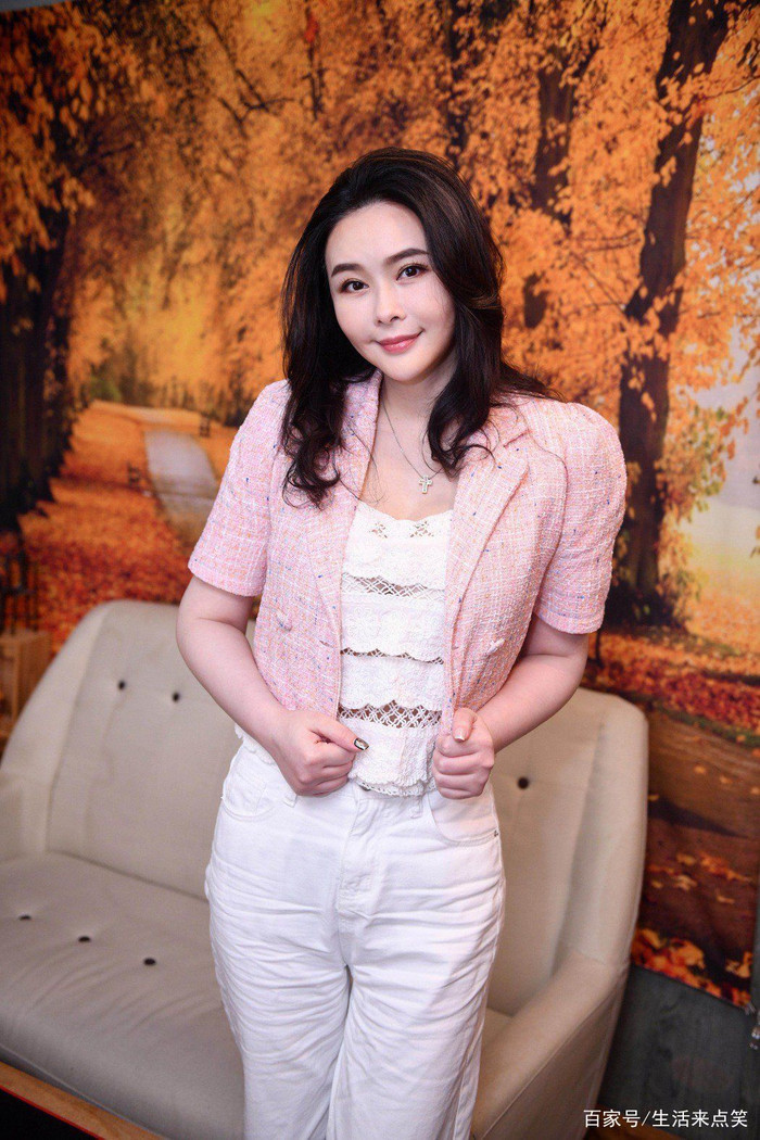 Tiêu Thục Thận đã cố gắng thay đổi.