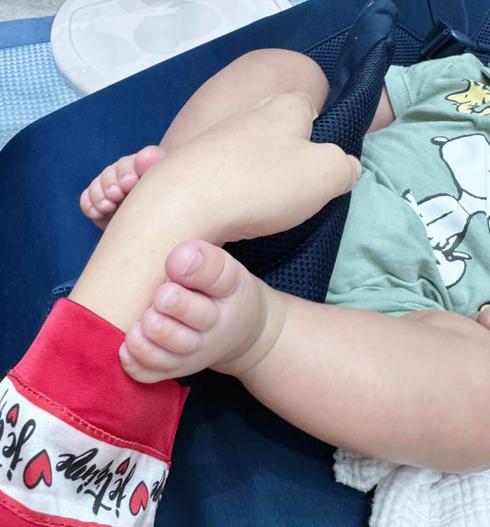 Phương Oanh chia sẻ thêm: '“Hắn” có vẻ không đồng ý các bác ạ'.