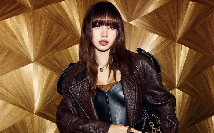 Lisa tiếp tục đi vào 'vết xe đổ' của mình Ảnh 2