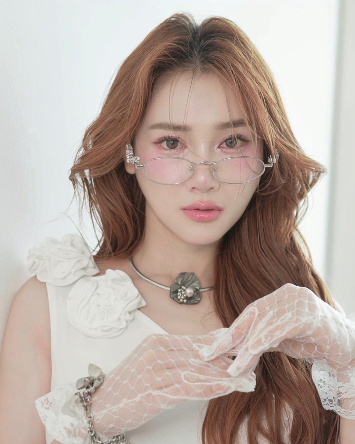 Bí quyết khiến Nhã Phương đẹp như 'mới phẫu thuật thẩm mỹ' Ảnh 3