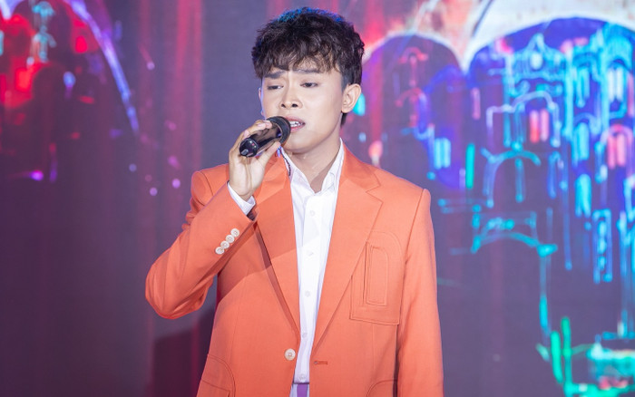 Hồ Văn Cường cover ca khúc nhạc Hoa lời Việt, có đủ sức 'nịnh tai' người nghe? Ảnh 2