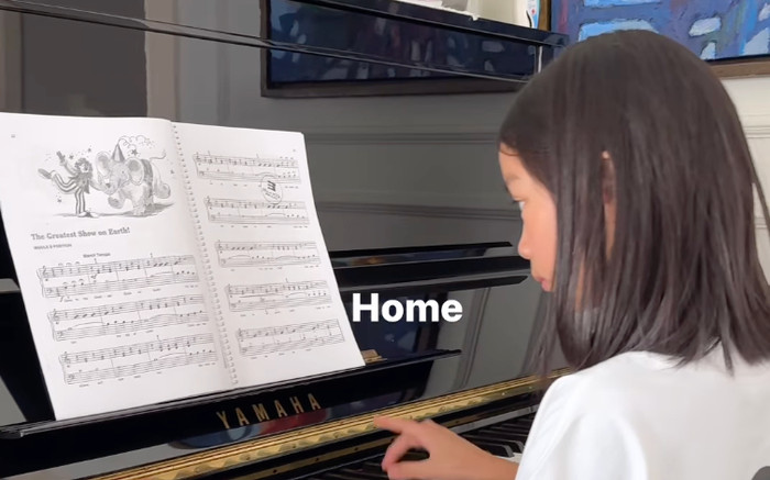 Con Tăng Thanh Hà bộc lộ năng khiếu đặc biệt Ảnh 2