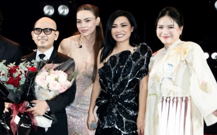 Đêm nhạc Đức Trí diễn ra thành công.