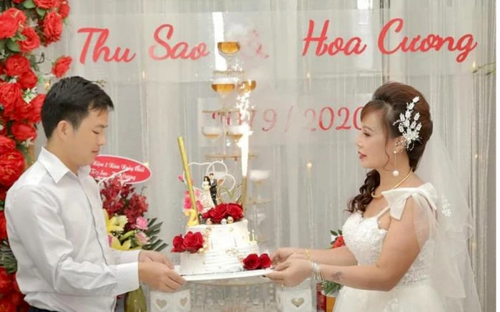 Chồng trẻ của cô dâu Thu Sao tâm trạng bất ổn, chuyện gì đang xảy ra? Ảnh 2