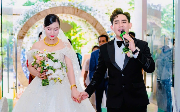 Vợ cố ca sĩ Vân Quang Long tái hôn Ảnh 2