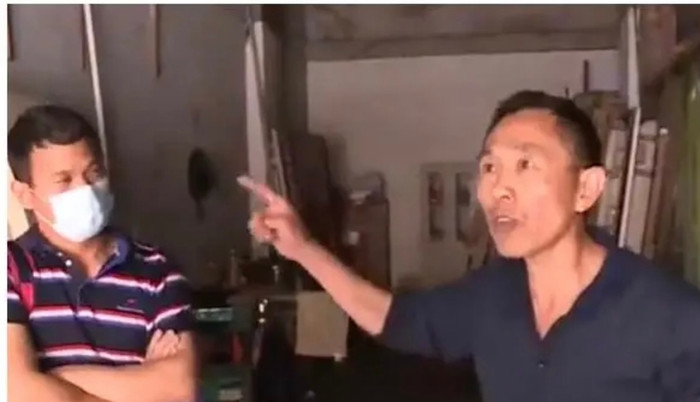 Sau khi tốt nghiệp đại học, Vương Tú Tú vì chịu áp lực trong công việc lâu ngày dẫn đến bị trầm cảm và mắc tâm thần phân liệt.