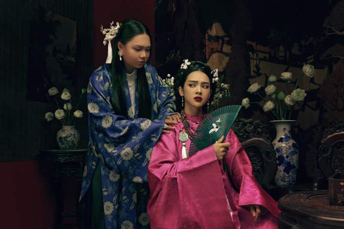 Quỳnh Lương có 2 dự án lớn ra mắt trong tháng 10.