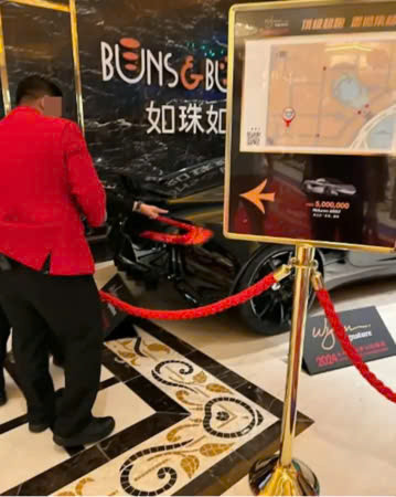 Chiếc siêu xe bản giới hạn giá 75 tỷ đồng bị phá hoại