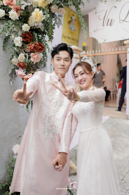 Hiện tại, Phương Lan và Phan Đạt vẫn giữ mối quan hệ tốt để cùng nhau hoàn thành những công việc còn dang dở. Cả hai sẽ cần thời gian để nói chuyện với nhau trước khi đưa ra quyết định chính thức về chuyện hôn nhân sau 1 năm đám cưới.