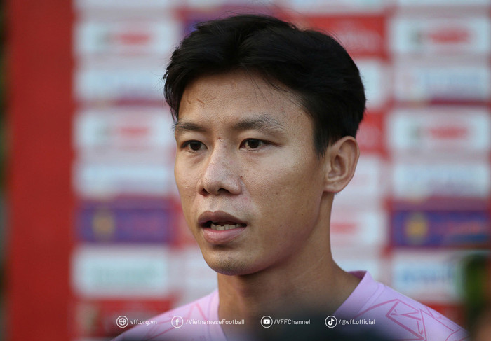 Trung vệ Quế Ngọc Hải mong muốn Công Phượng chăm chỉ tập luyện để trở lại tuyển Việt Nam. Ảnh: VFF