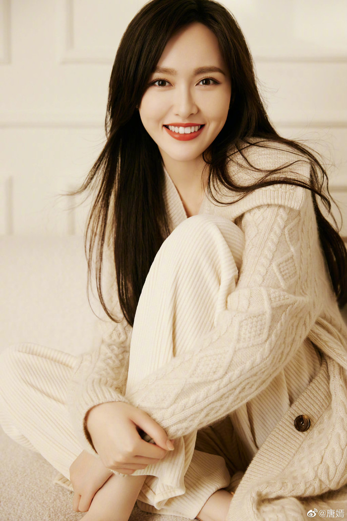  Đường Yên luôn ăn nhiều trái cây và chăm uống trà xanh mỗi ngày.