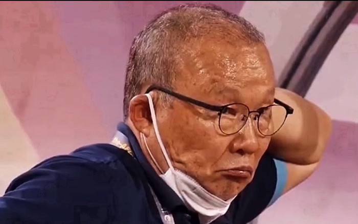 HLV Park Hang Seo ngạc nhiên và dàn sao triệu USD đá hạng Nhất Ảnh 2