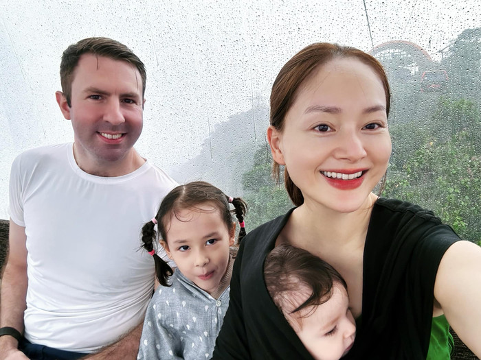 Gia đình Lan Phương mới có chuyến du lịch Đà Nẵng. 
