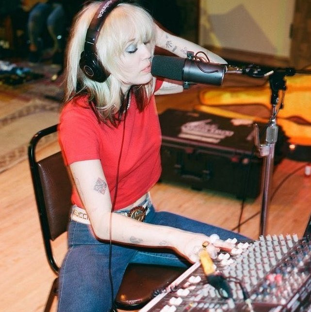 Mẹ Miley Cyrus xác nhận tin quan trọng về con gái Ảnh 2