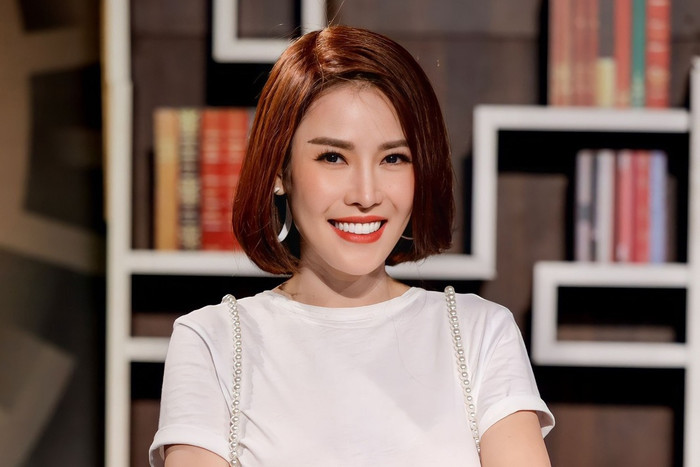 'Á hậu mua giải' thừa nhận trắng tay, phải rao bán nhà vì mất việc Ảnh 1