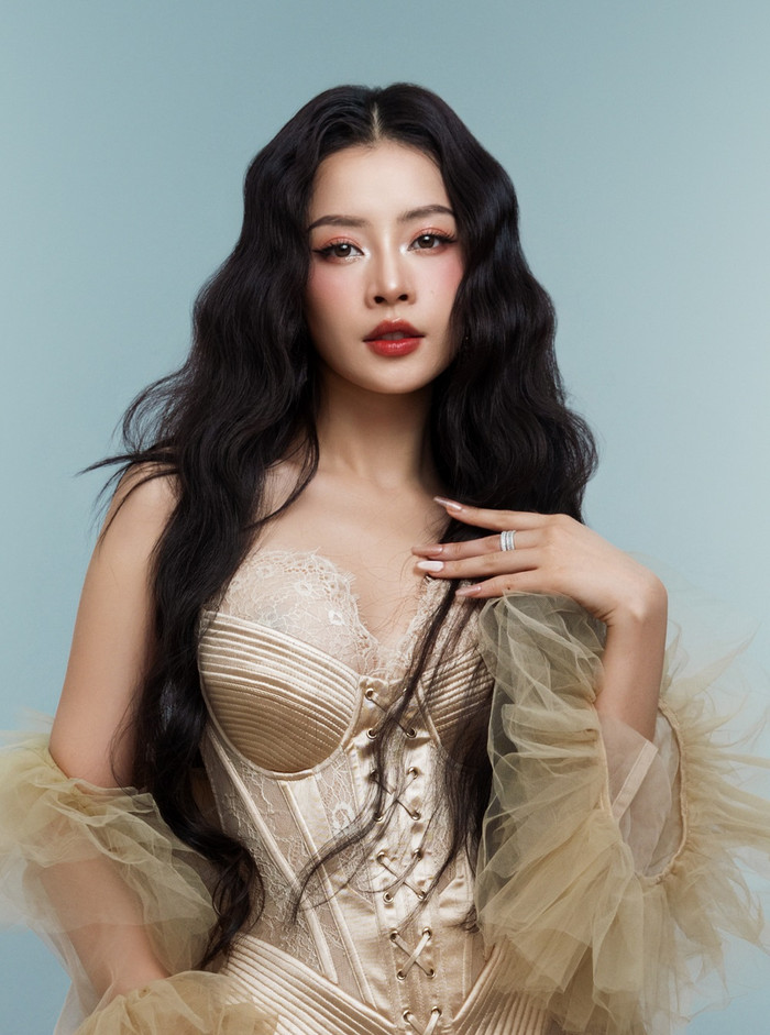 Chi Pu cũng nằm trong danh sách nghệ sĩ tham gia supershow cuối năm này.