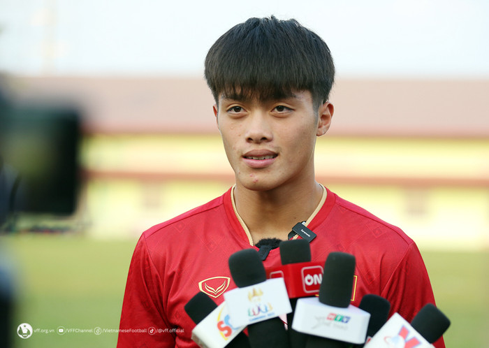 Theo thông tin của Saostar, tiền đạo Quốc Việt vẫn chưa rõ tương lai ở CLB HAGL của bầu Đức. Ảnh: VFF