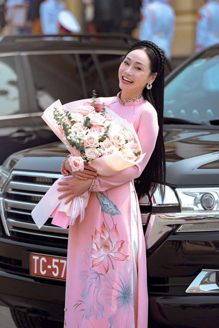 'Mẹ chồng' Phương Oanh công khai trùng tu nhan sắc, cái kết khiến khán giả bật ngửa Ảnh 2