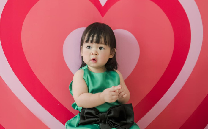 Hoa hậu Đỗ Mỹ Linh khoe con gái cực đáng yêu, dân tình nhận ra 1 điểm giống mẹ Ảnh 2