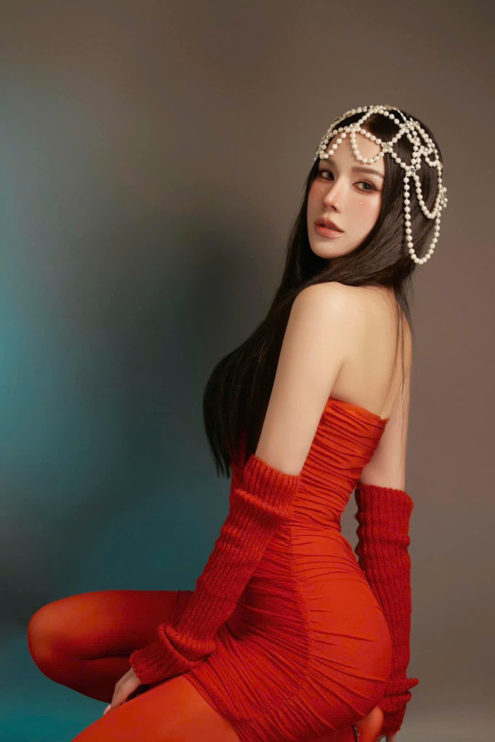 Diệp Lâm Anh tiết lộ chuyện đang cô đơn.