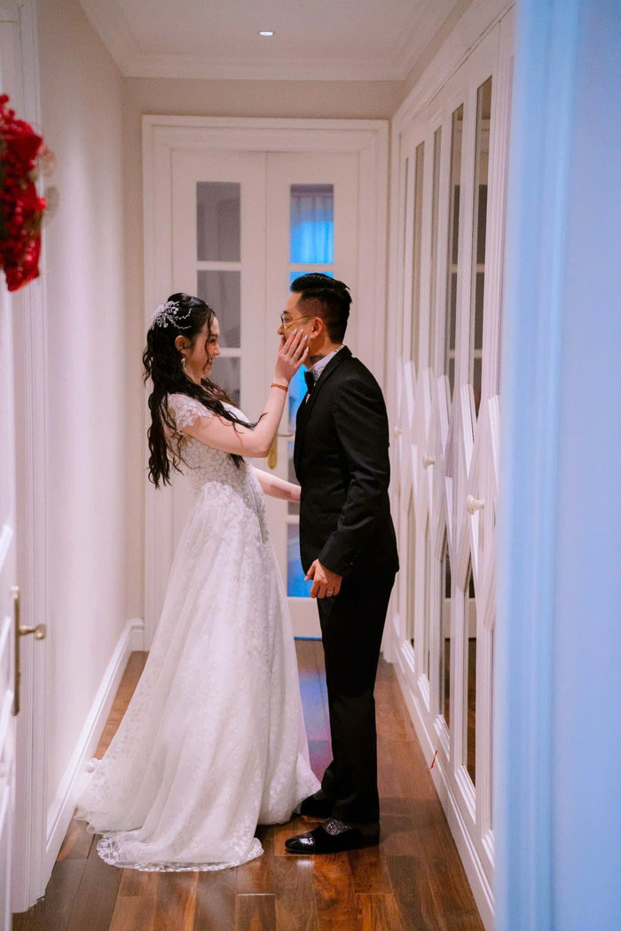 Tuấn Hưng - Hương Baby ngọt ngào như vợ chồng son.