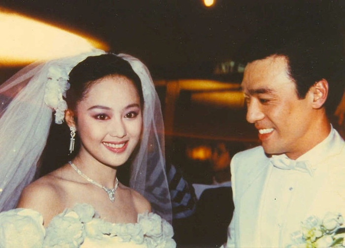 Xinh đẹp nhưng cuộc đời Chương Tiểu Huệ lại ngập tràn bê bối.