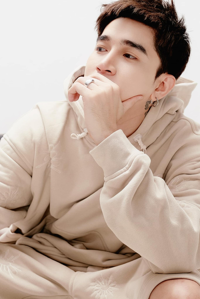 Chi Dân hiện chưa lên tiếng về ồn ào đang gây xôn xao khắp cõi mạng.