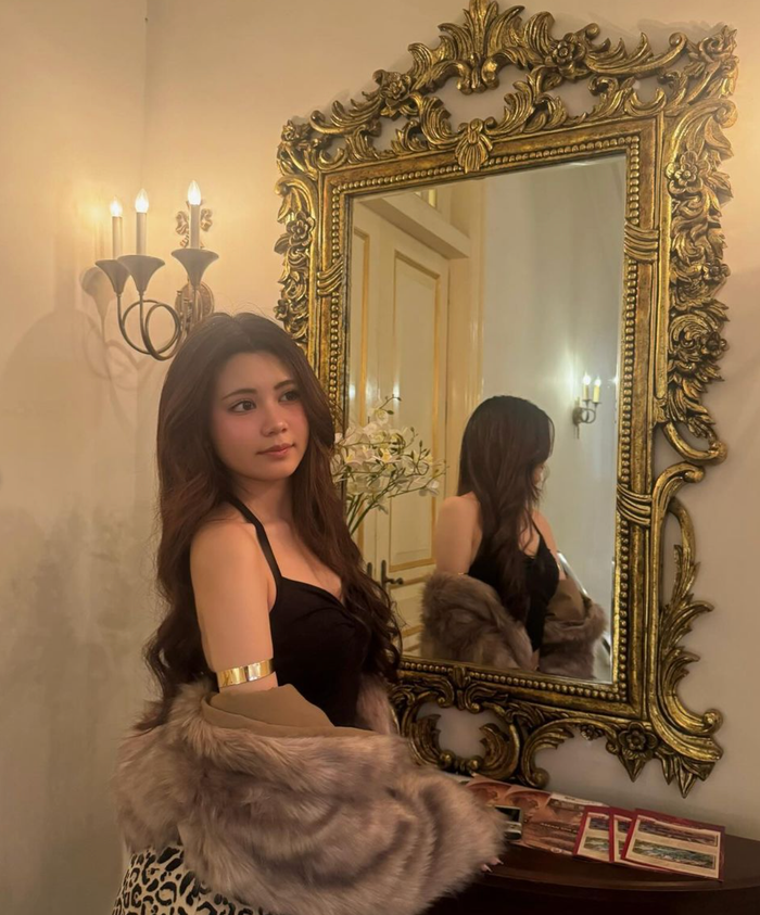 Gu thời trang đa phong cách của con gái út nhà Quyền Linh nhận được nhiều lời khen ngợi.