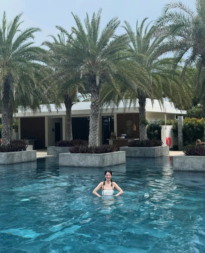 Những hình ảnh đời thường xinh đẹp, gần gũi của Lim Ji Yeon.