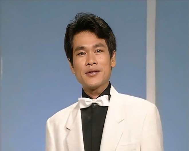 NSƯT - Ca sĩ Tuấn Phong nổi tiếng với ca khúc Chào em cô gái Lam Hồng. 