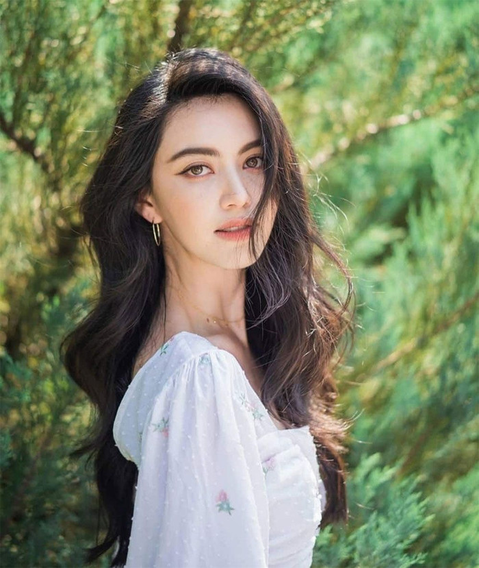 'Ma nữ đẹp nhất Thái Lan' sở hữu khối tài sản khủng, cuộc sống sang chảnh ở tuổi 32.