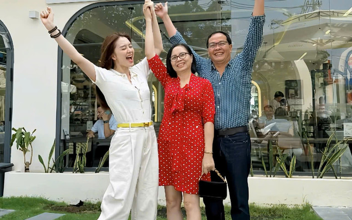 Thiều Bảo Trang báo 'tin vui' Ảnh 2