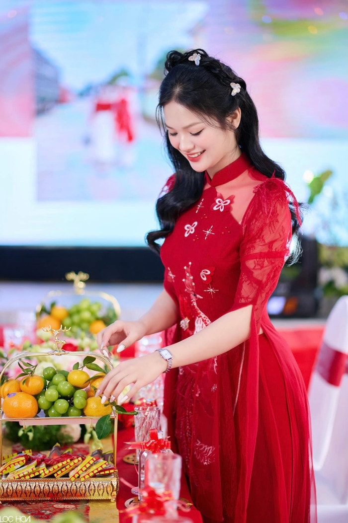 Kiều Trang sở hữu ngoại hình xinh đẹp.