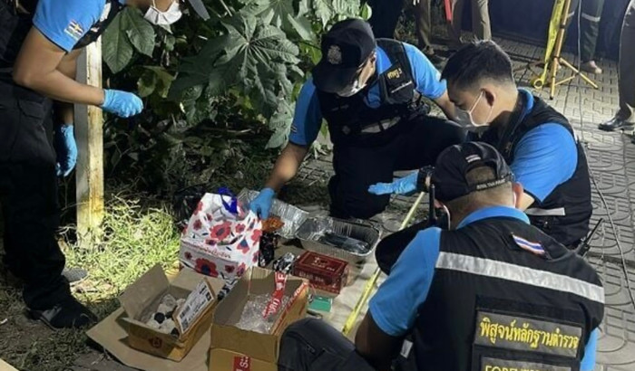 Những đồ vật được thu thập ở hiện trường cho thấy đây là một vụ tự tử.