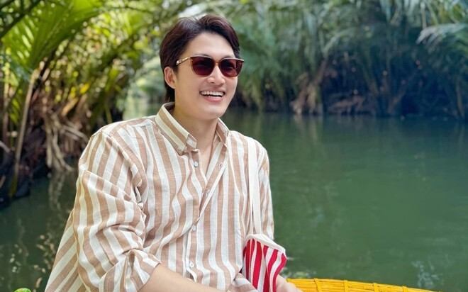 Bạn gái cũ tiết lộ Đình Tú sắp lấy vợ Ảnh 2