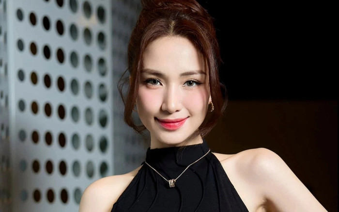 Hòa Minzy đăng đàn nhờ giúp đỡ, lý do có liên quan đến mẹ Ảnh 2