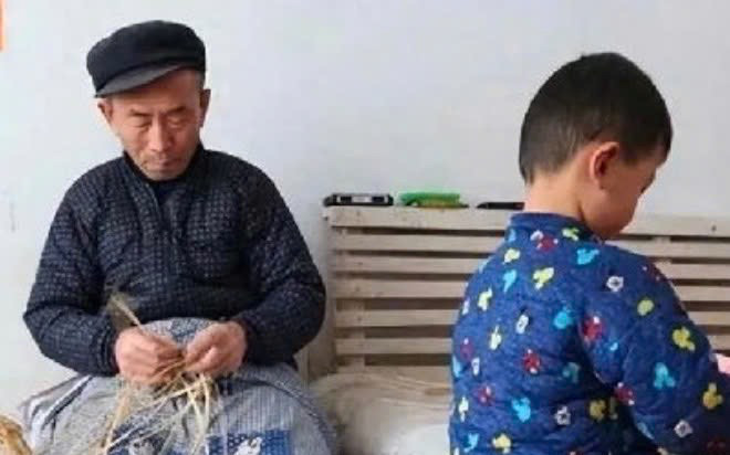 Thấy cháu nội giống hàng xóm, bố chồng lén xét nghiệm ADN, sự thật khiến cả nhà không ngờ Ảnh 2