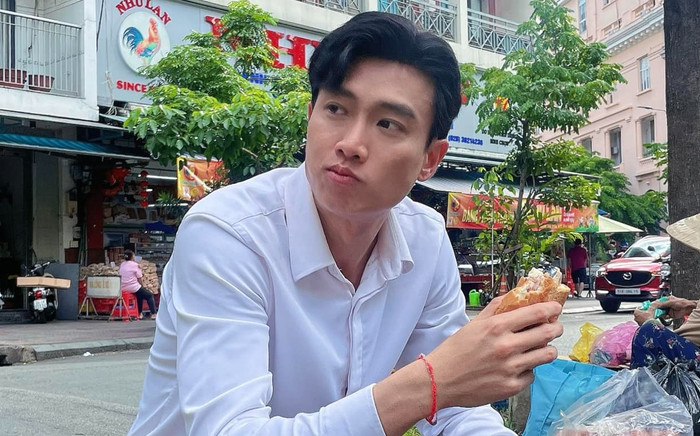 'Đại gia ngầm showbiz' Quốc Trường tài sản trăm tỷ khoe bữa cơm chỉ vài nghìn đồng Ảnh 2