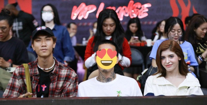 An Tây cùng đi xem bóng rổ với GONZO.