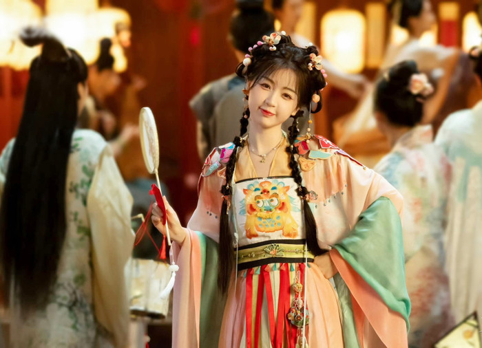 Ngu Thư Hân được khen hết lời với màn thể hiện trong Vĩnh Dạ Tinh Hà.