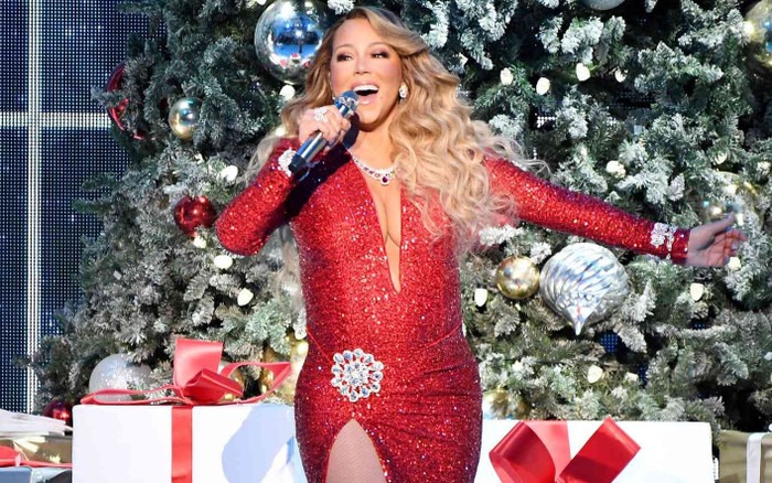 'Nữ hoàng nhạc Giáng sinh' Mariah Carey bị đánh bại Ảnh 2
