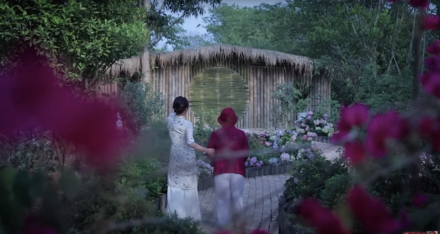 Trong 3 năm qua, Lý Tử Thất dành thời gian nghỉ ngơi và chăm sóc bà ngoại. 