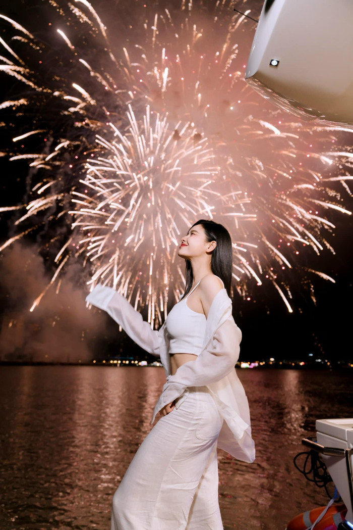 Nữ ca sĩ đang tận hưởng cuộc sống độc thân.