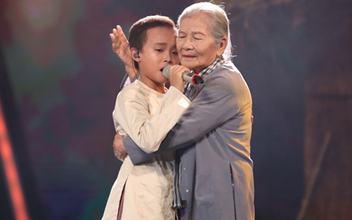 Hồ Văn Cường hội ngộ người bà đặc biệt sau nhiều năm xa cách Ảnh 2