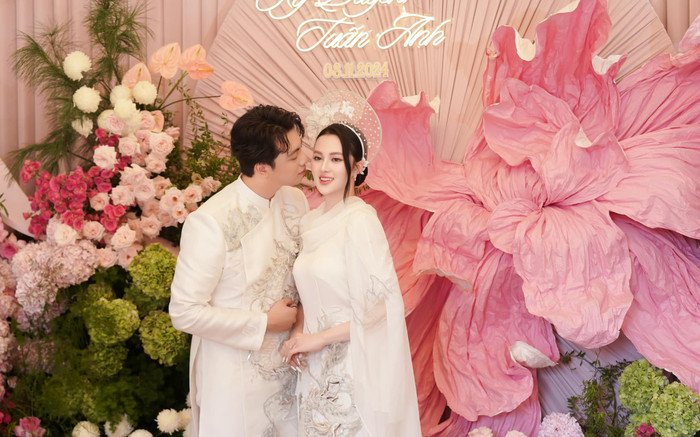 Đám hỏi 'chấn động' tại Quảng Ninh: Cô dâu xinh đẹp cao 1m80 cưới chồng 1m90, gia thế cực khủng Ảnh 2