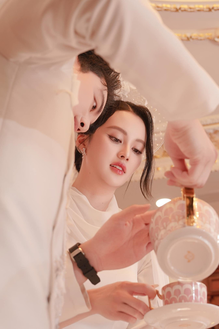 Đám hỏi 'chấn động' tại Quảng Ninh: Cô dâu xinh đẹp cao 1m80 cưới chồng 1m90, gia thế cực khủng Ảnh 4